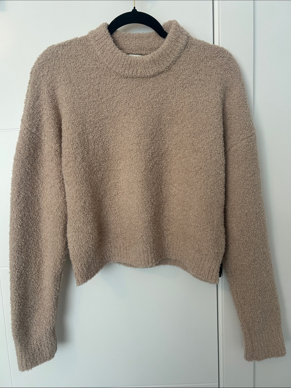 Abercrombie & Fitch Cream Bouclé Crewneck Sweater S